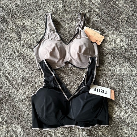 NWT True & Co True Body V Neck Bras Contrast Tipping Black & Mink - Picture 1 of 5
